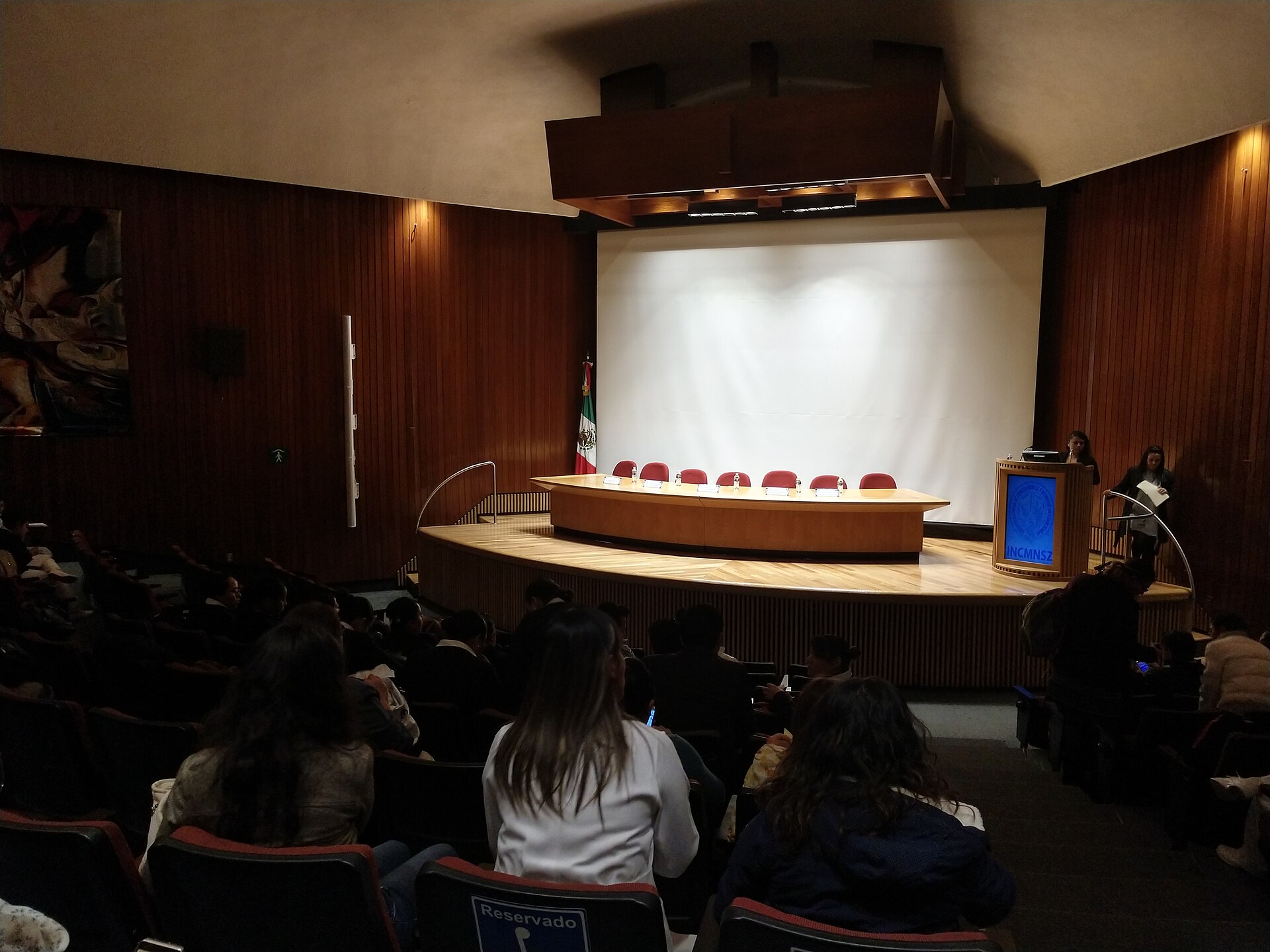 Imagem de referência relacionada a Instituto Nacional de Ciências Médicas e Nutrição Salvador Zubirán, item descrito como instalação de pesquisa, ensino e tratamento médico na Cidade do México, México