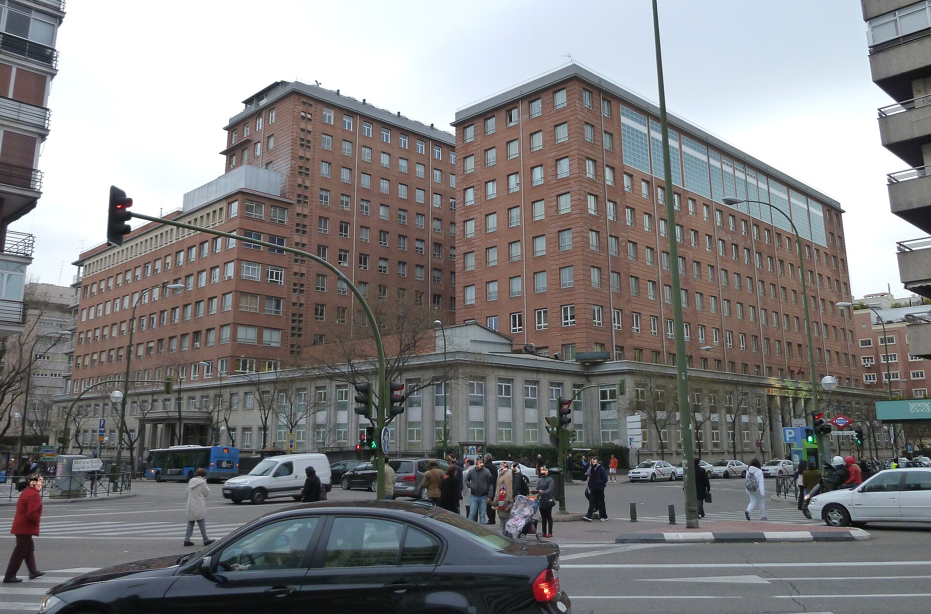 Imagem de referência de Hospital Universitario de La Princesa, descrito nos dados abertos como hospital em Espanha