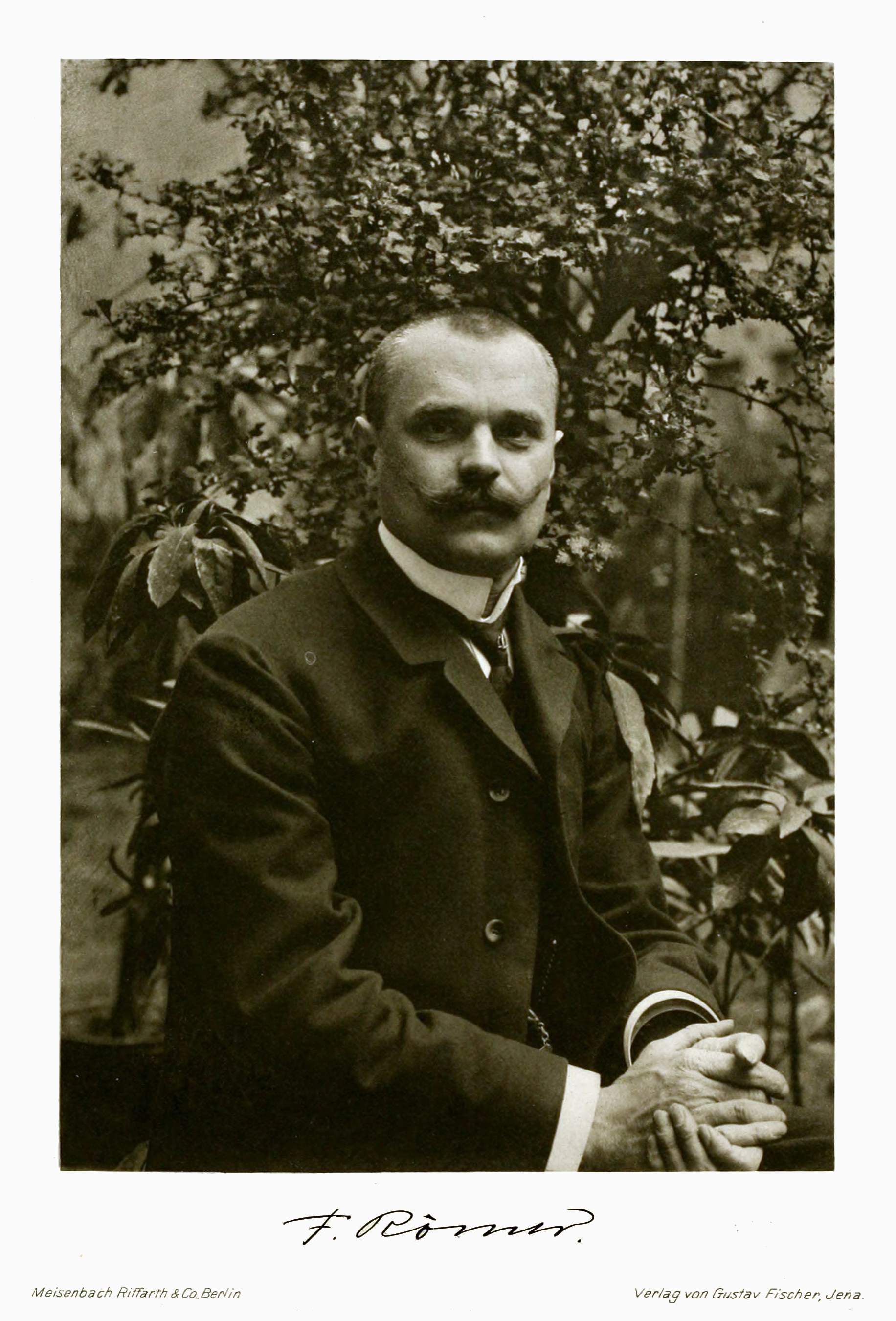 Imagem de referência relacionada a Fritz Römer, item descrito como registro de referência sobre Fritz Römer, organizado a partir de dados estruturados abertos