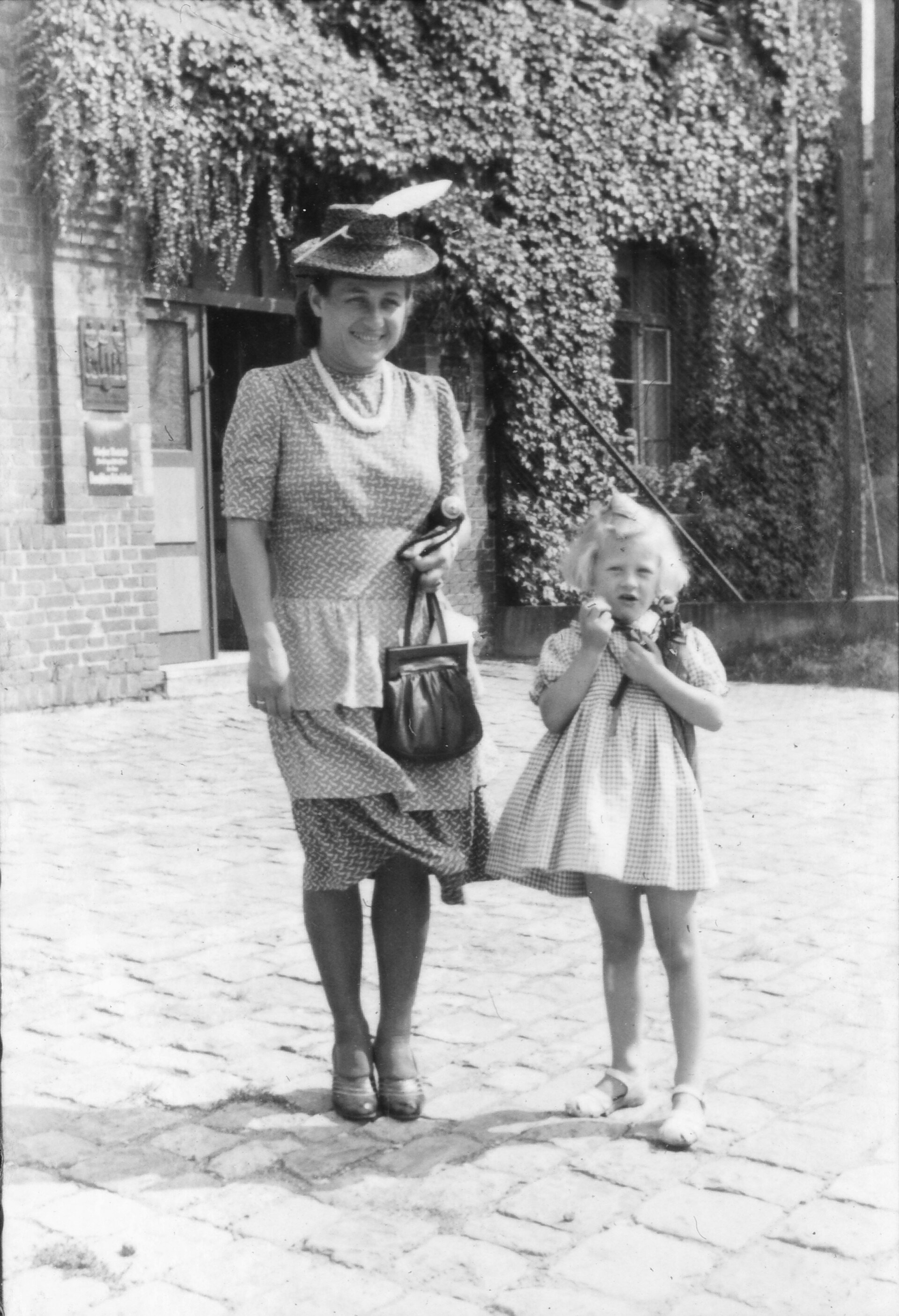 Imagem de referência relacionada a Margarete Himmler, item descrito como registro de referência sobre Margarete Himmler, organizado a partir de dados estruturados abertos
