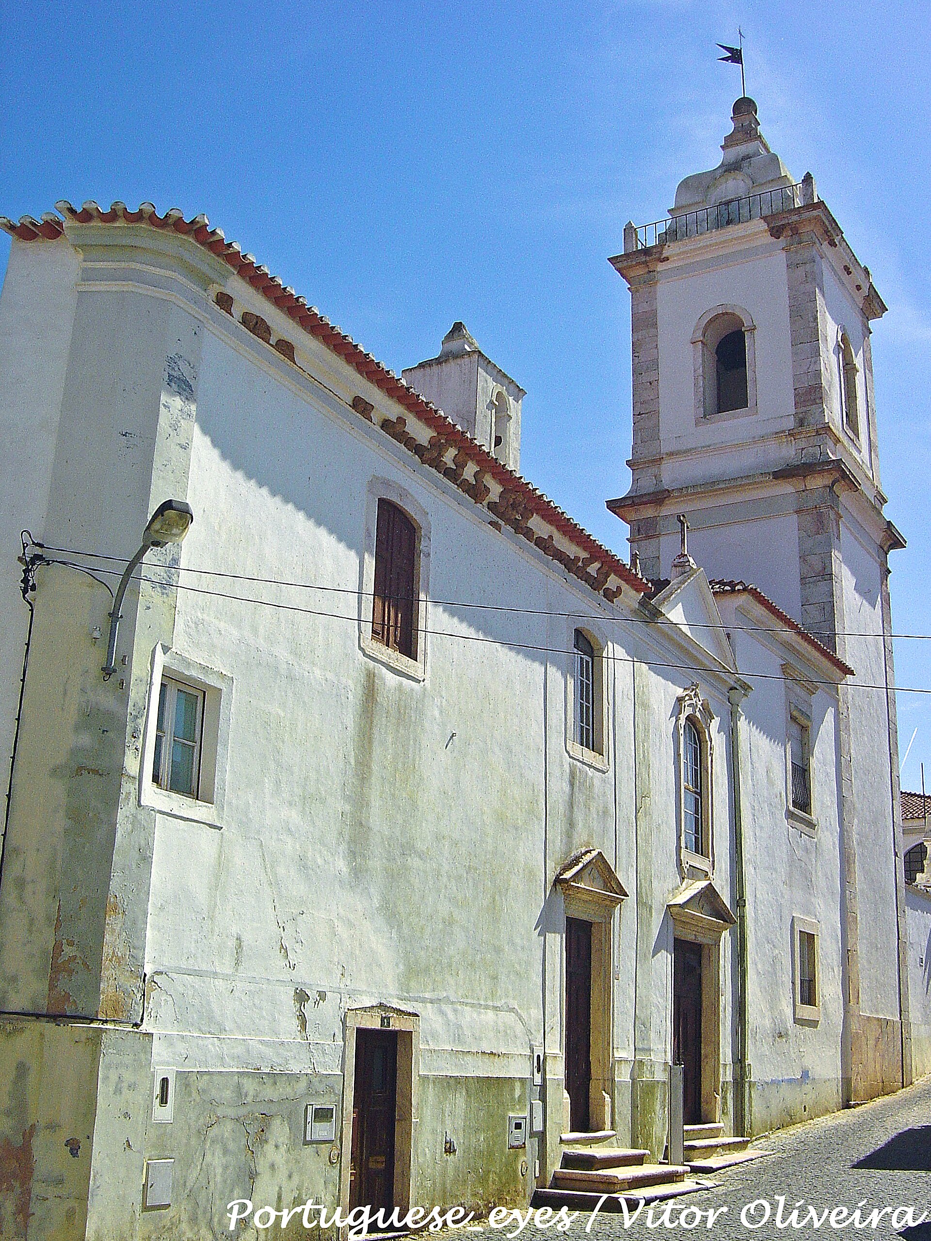 Imagem de referência relacionada a Igreja e Hospital da Santa Casa da Misericórdia, item descrito como conjunto em Borba, Portugal