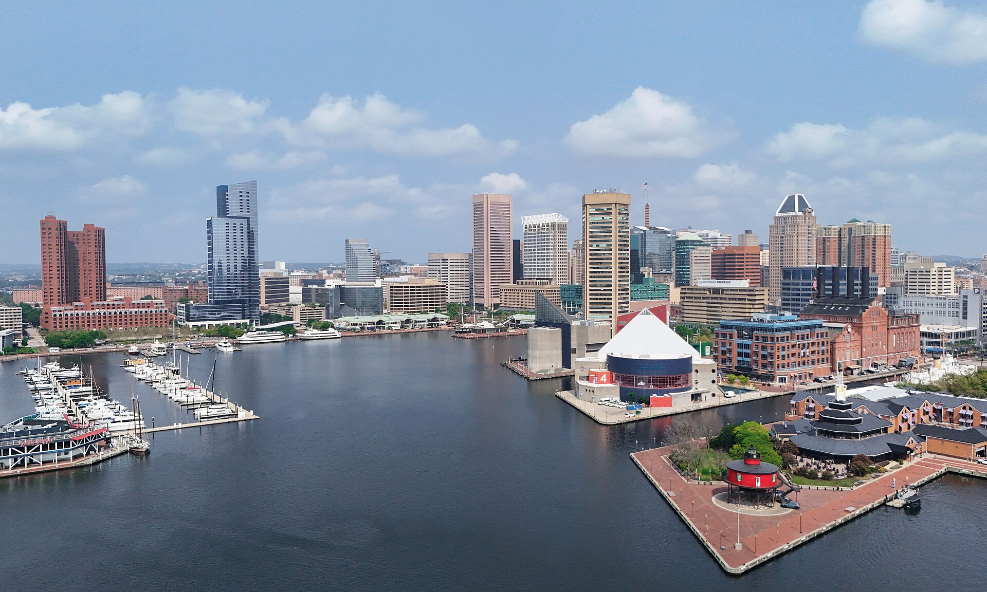 Imagem de referência de Baltimore, descrito nos dados abertos como cidade independente em Maryland, Estados Unidos