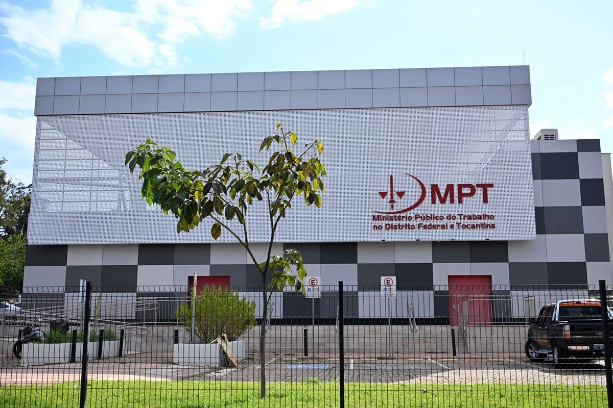 Imagem da matéria: MPT resgata caseiro após 28 anos em condição análoga à escravidão no DF