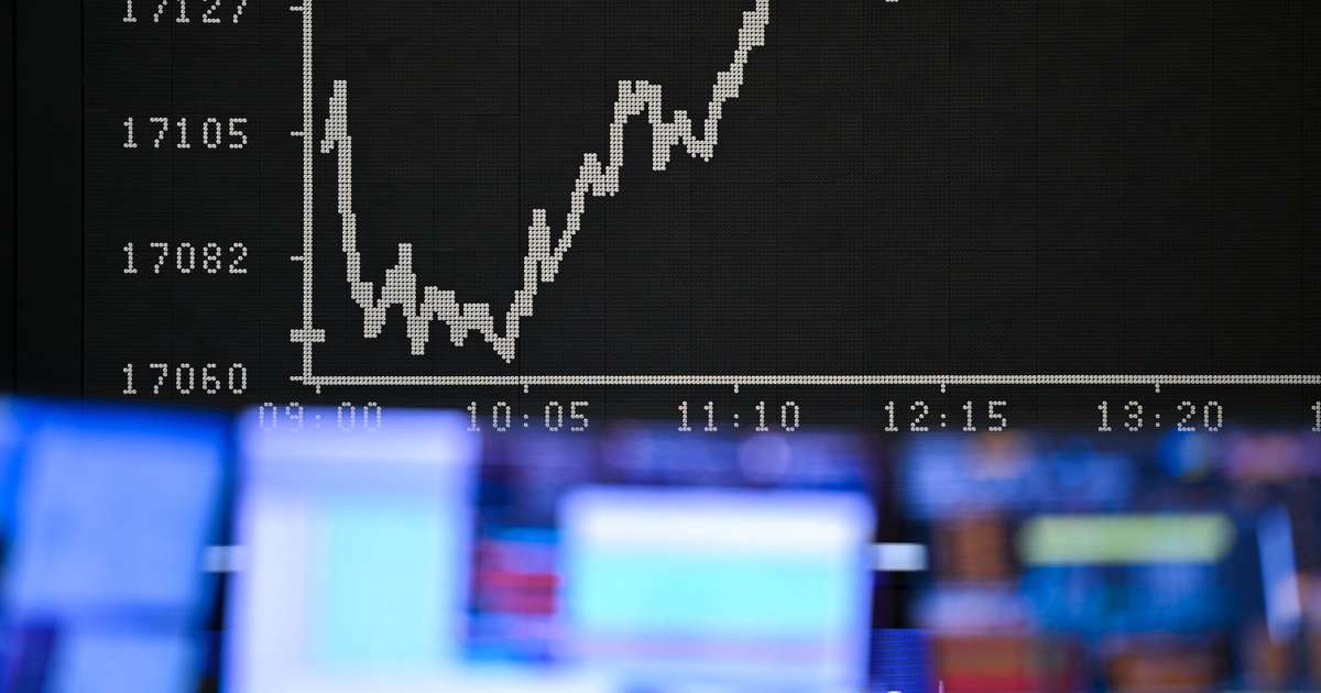 Ações de empresas brasileiras listadas nos EUA despencam após vitória de Lula