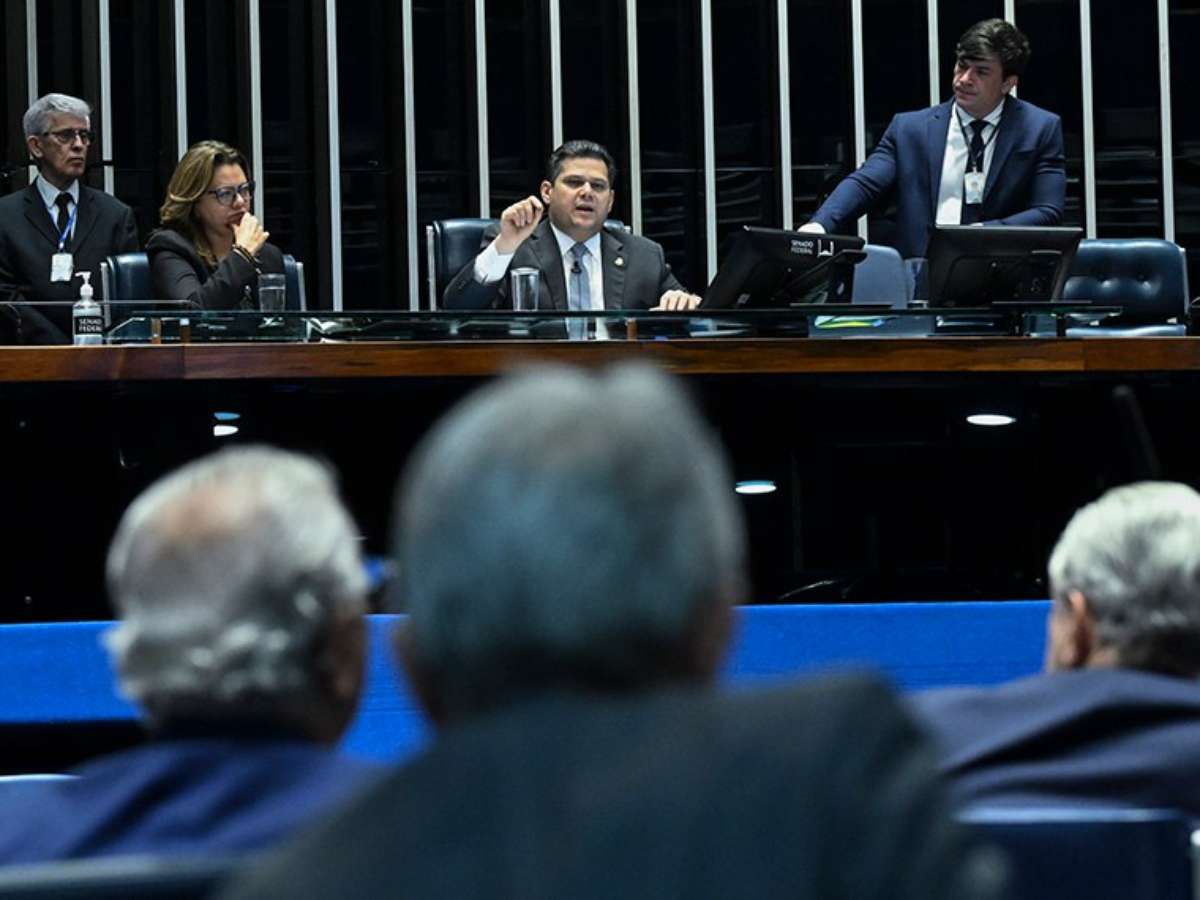 Saiba o horário da votação no Senado sobre o fim da escala 6x1