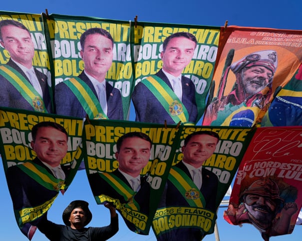 Os Bolsonaros… eles estão de volta! O Brasil vai às urnas – podcast