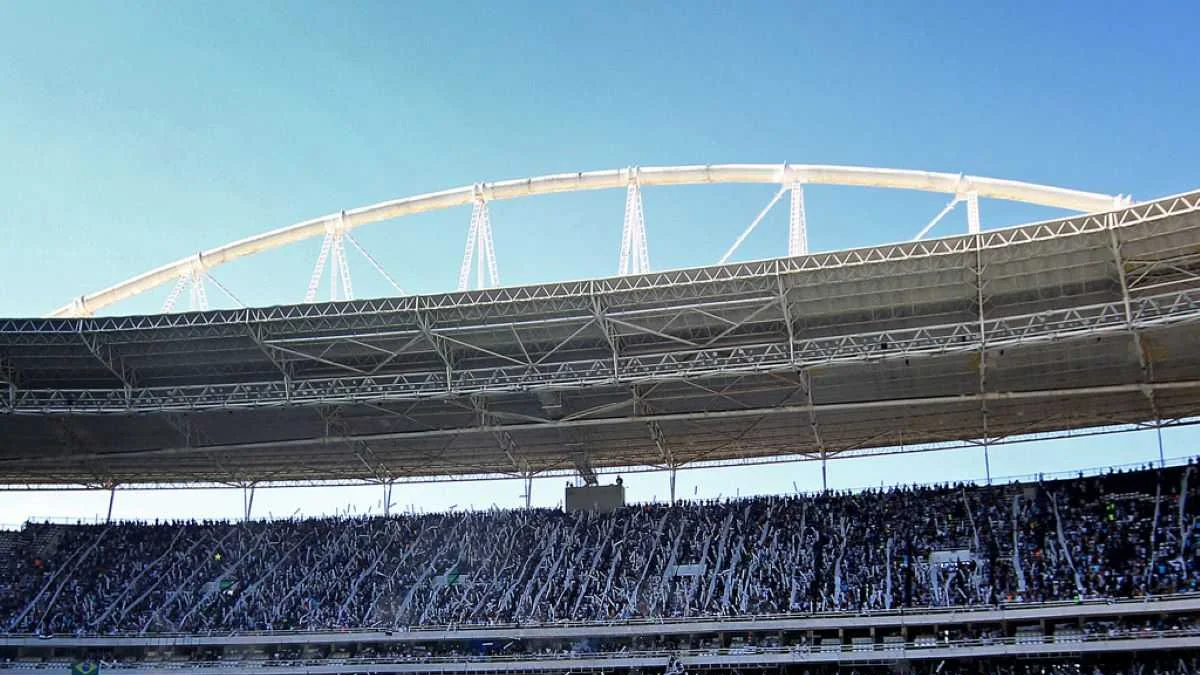 Vasco muda divisão de ingressos e Flamengo terá 50% da carga no clássico