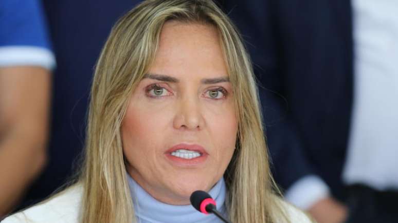 Datafolha: Celina tem 55% de intenção de votos no segundo turno no DF; Grass, 37%