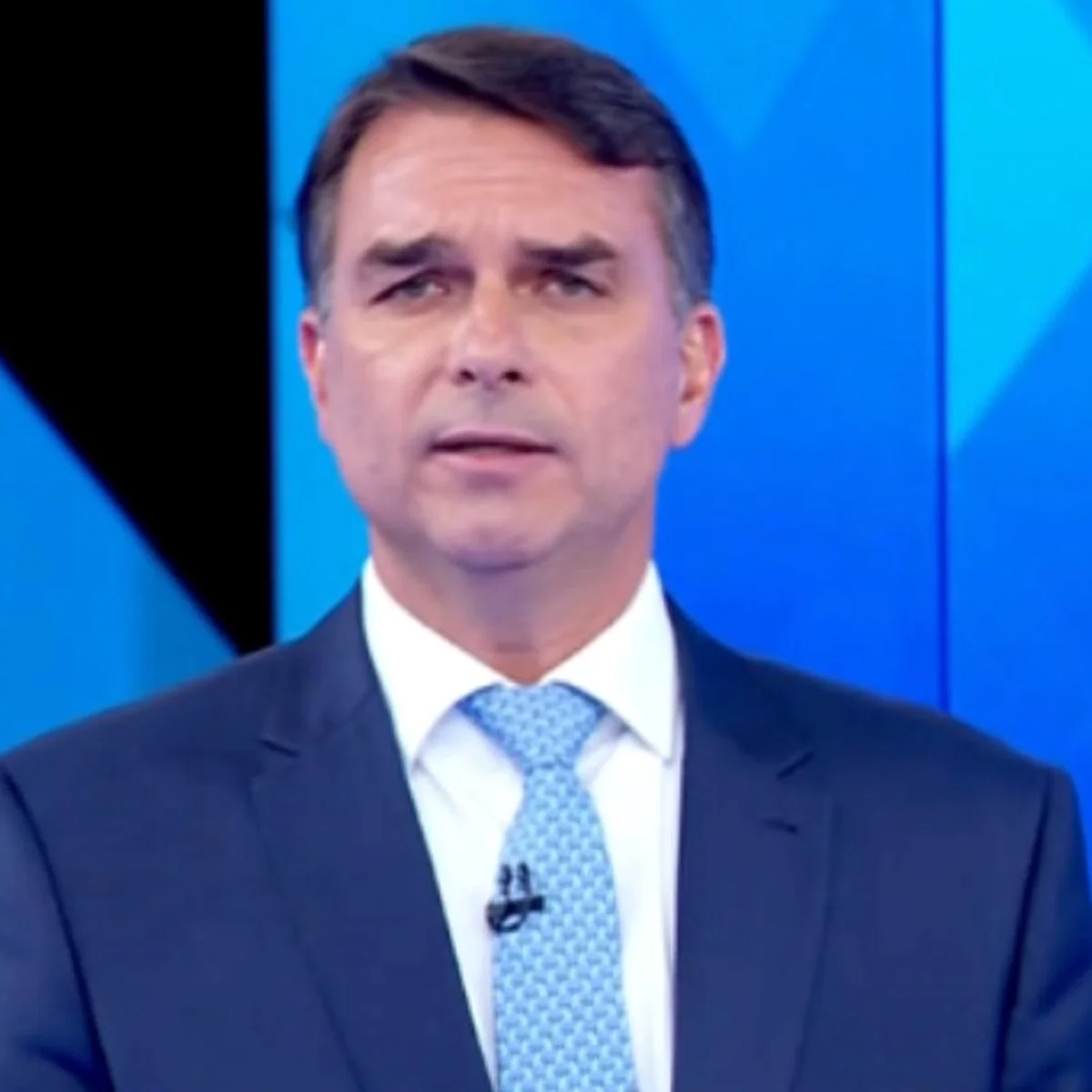 Flávio sobre voto contra ampliação da licença-maternidade: "Estava errado"