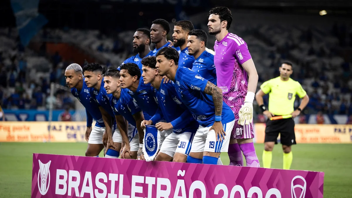Brasileirão: Cruzeiro assume a liderança do returno; Corinthians é o último