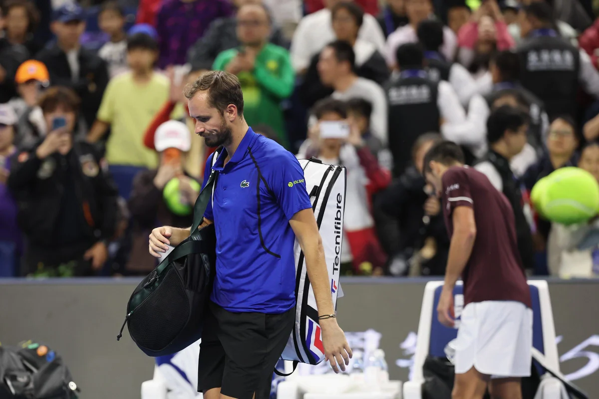 Foto colorida de Daniil Medvedev - Metrópoles