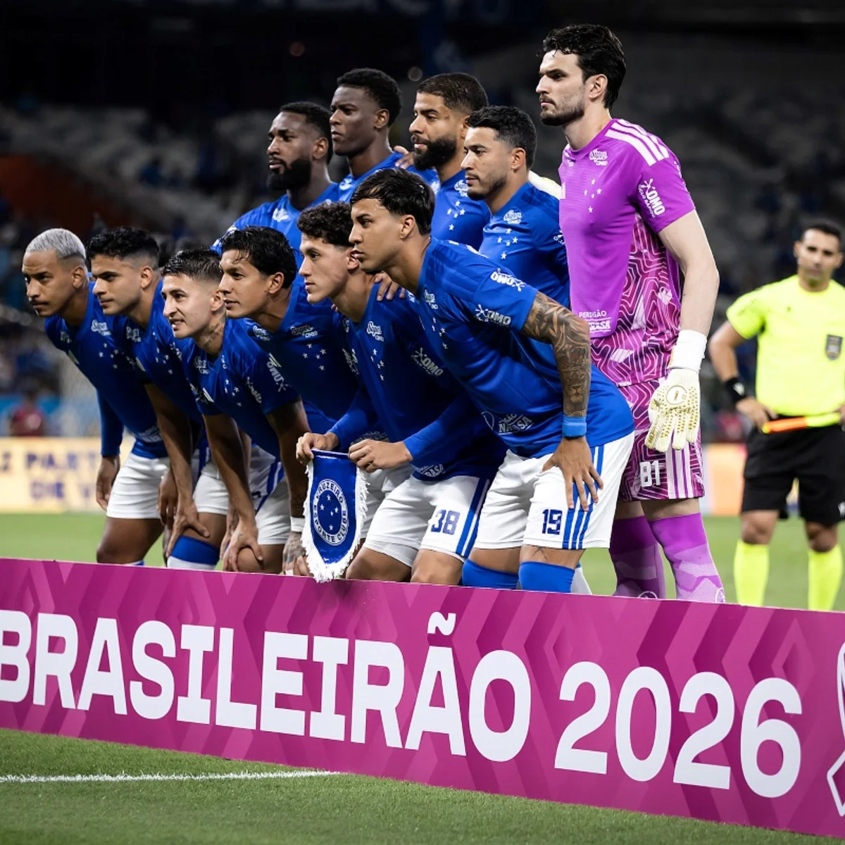 Brasileirão: Cruzeiro assume a liderança do returno; Corinthians é o último
