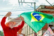 Reeleito para 4º mandato, Lula completa 81 anos nesta terça-feira (27/10)