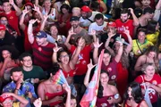 Petistas lotam as ruas da Asa Norte e celebram virada histórica de Lula - imagem 4