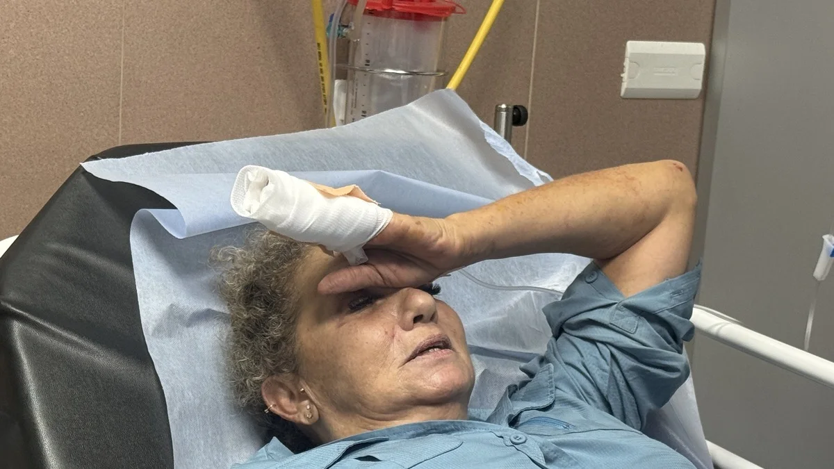 Jornalista dos EUA é agredida por colonos de Israel na Cisjordânia ocupada