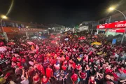 Petistas lotam as ruas da Asa Norte e celebram virada histórica de Lula - imagem 5