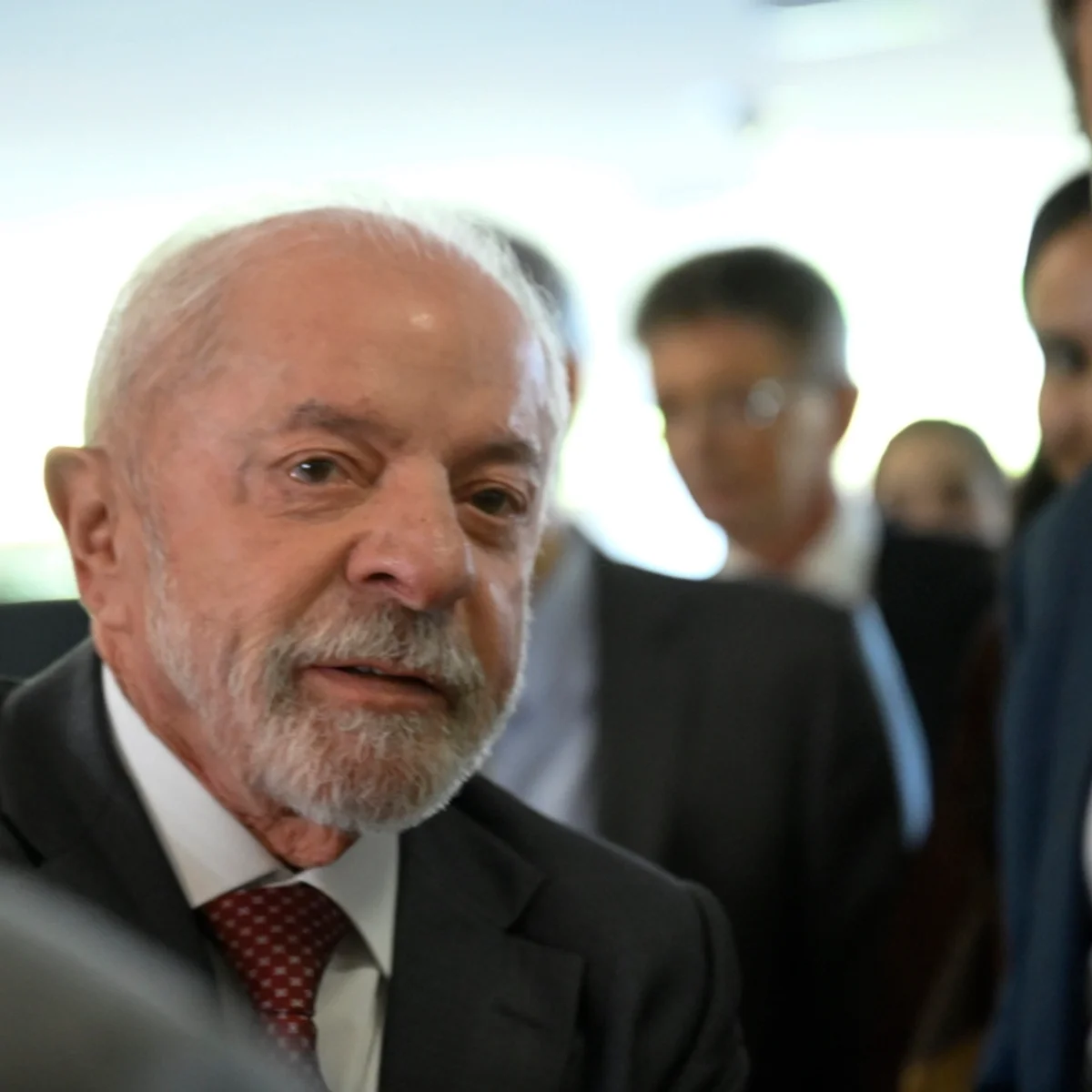 Lula vence Flávio Bolsonaro na Austrália no 2º turno das eleições